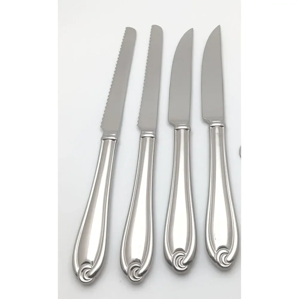 Lenox Hartleigh 2 Bread & 2 Steak Knifes Set 18/10 Stainless Flatware Vietnam